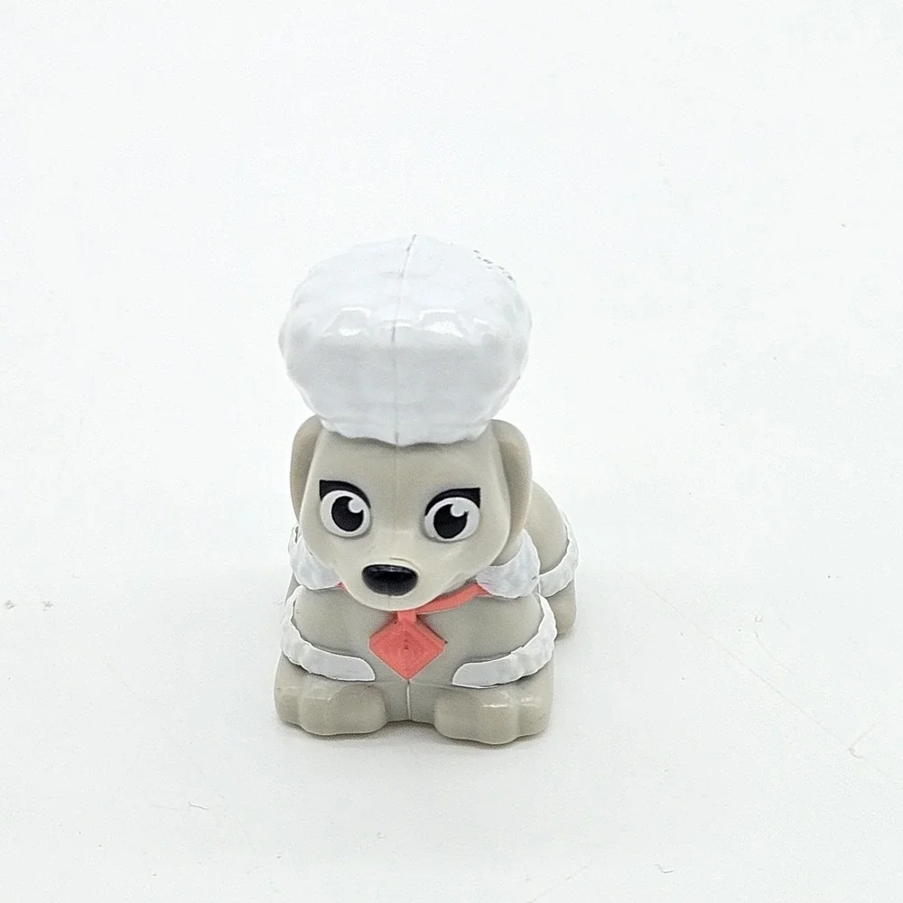 Moose Toys Shopkins Shoppies Shop Pet Poodle Dog Grey White Figure Roller Ball